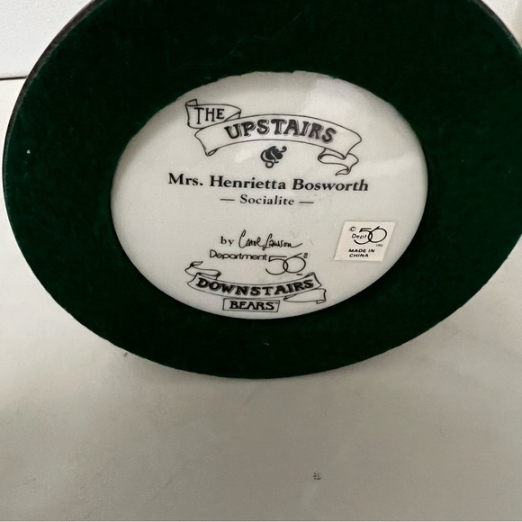 Department 56 The Upstairs Downstairs Bears Mrs. Henrietta Bossworth Socialite - Picture 8 of 11